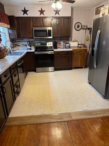 120 Windsor Drive, Winchester, KY 40391