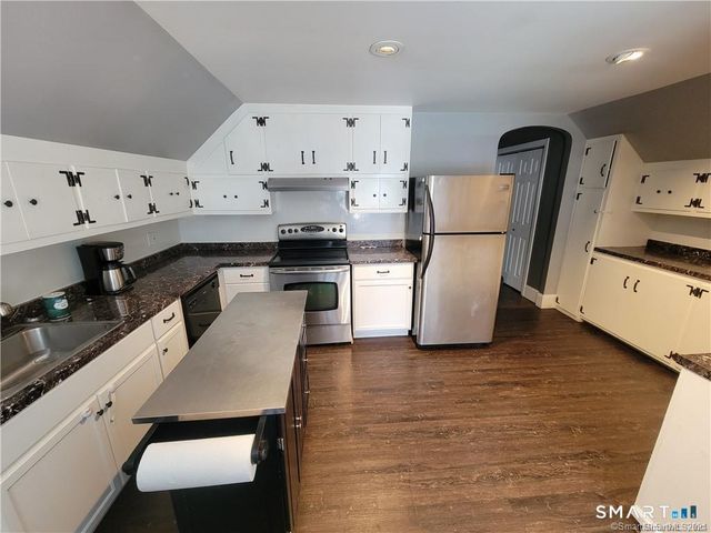 261 Willow Street 2, Waterbury, CT 06710