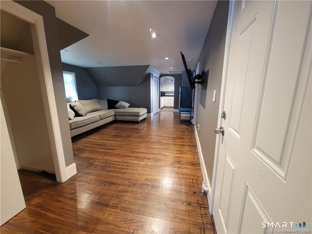 261 Willow Street 2, Waterbury, CT 06710