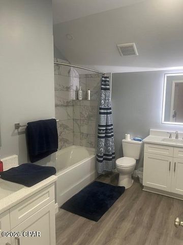 210 Twin Lakes Drive, Panama City Beach, FL 32413