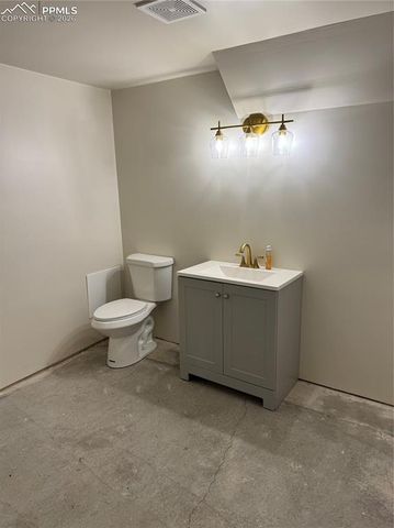 17885 Brick Heights, Colorado Springs, CO 80908