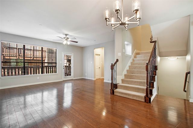 1511 Biltmore Lane, Irving, TX 75063