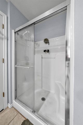 1557 Woodbee Court, Azle, TX 76020