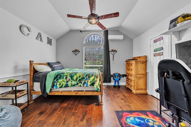 1557 Woodbee Court, Azle, TX 76020