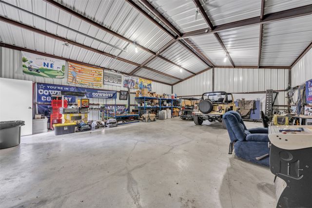 1557 Woodbee Court, Azle, TX 76020