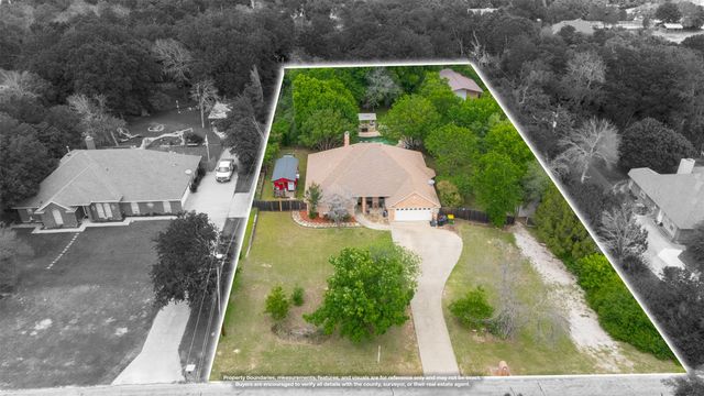 1557 Woodbee Court, Azle, TX 76020