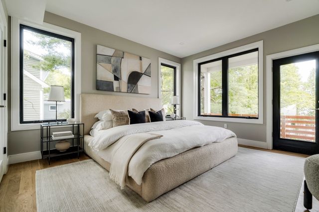 19-21 Maple Park 1, Newton, MA 02459
