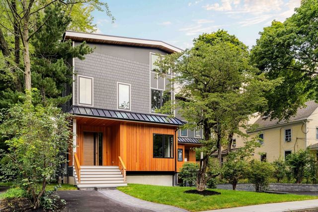 19-21 Maple Park 1, Newton, MA 02459