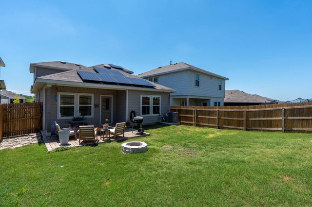 12404 Silversmith LN, Mustang Ridge, TX 78610