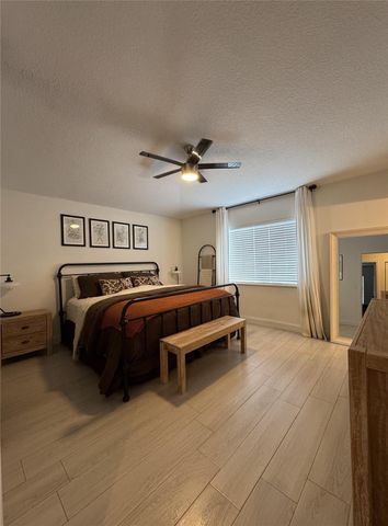 9530 E Plum Harbor Way, Tamarac, FL 33321