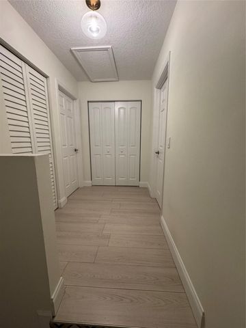 9530 E Plum Harbor Way, Tamarac, FL 33321