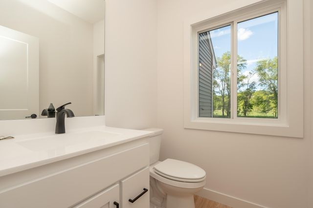 25341 Delmar Avenue, New Prague, MN 56071