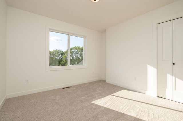 25341 Delmar Avenue, New Prague, MN 56071