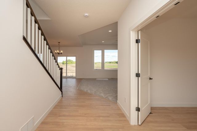 25341 Delmar Avenue, New Prague, MN 56071