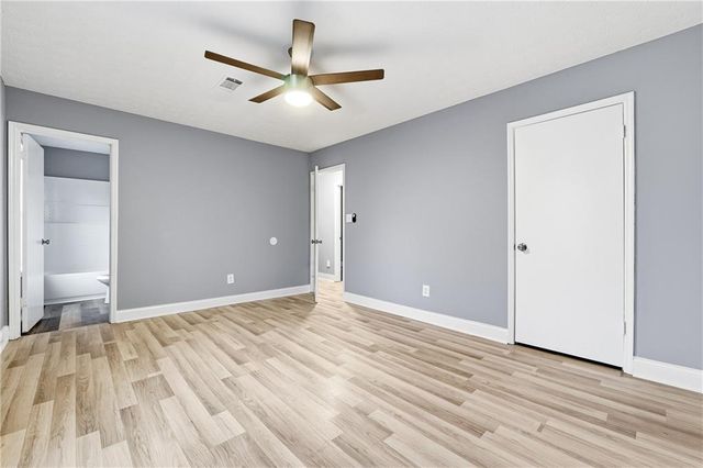 677 Tarkington Road S, Stone Mountain, GA 30088