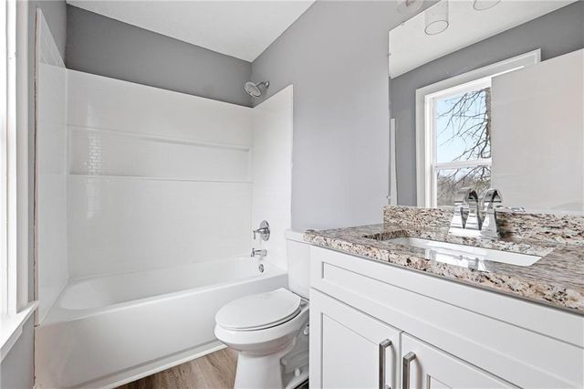 677 Tarkington Road S, Stone Mountain, GA 30088
