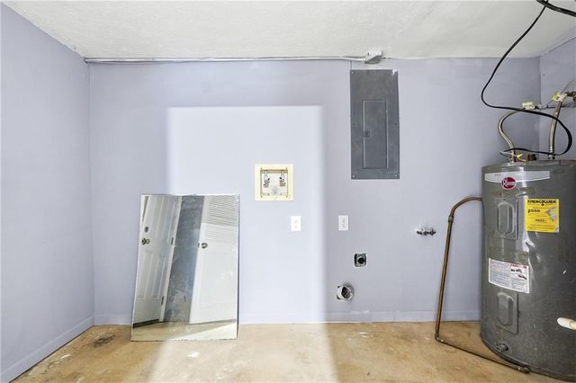 677 Tarkington Road S, Stone Mountain, GA 30088
