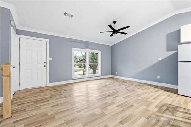 677 Tarkington Road S, Stone Mountain, GA 30088