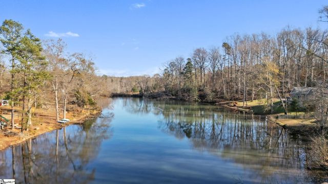 8 Eljema Frst, Piedmont, SC 29673