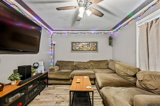 6148 Adam Dr, Marrero, LA 70072