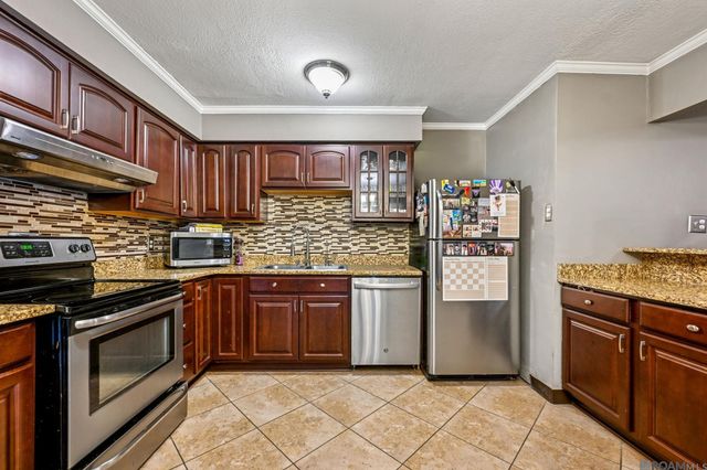 6148 Adam Dr, Marrero, LA 70072