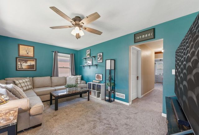 2621 Gilson STREET, Racine, WI 53403