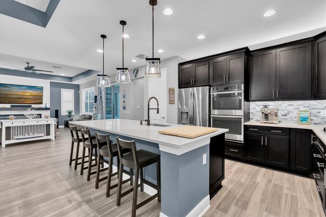 3867 VILLAMORE LANE, Odessa, FL 33556