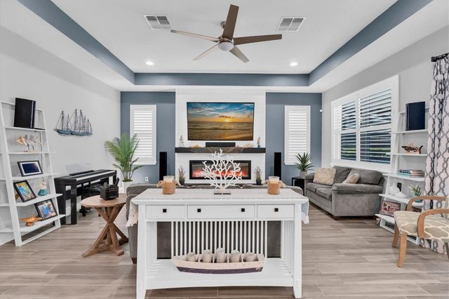 3867 VILLAMORE LANE, Odessa, FL 33556