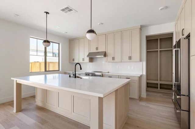 7376 Ailes Court, Gilroy, CA 95020