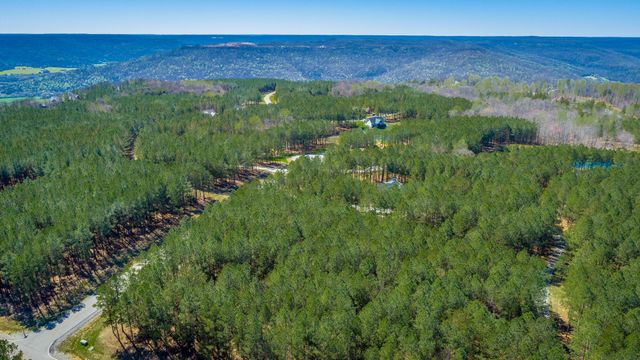 190 Arrowhead Lane Jf233, Jasper, TN 37347
