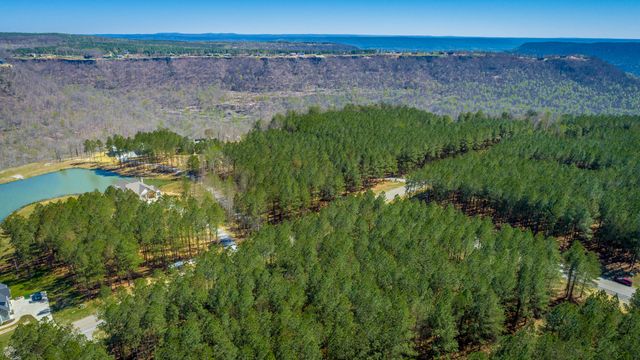 190 Arrowhead Lane Jf233, Jasper, TN 37347