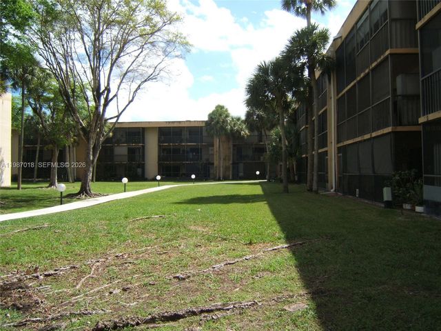 8415 SW 107th Ave 146W, Miami, FL 33173