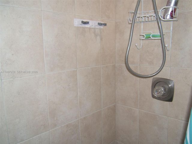 8415 SW 107th Ave 146W, Miami, FL 33173