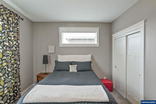 468 Eaglet St NW, Salem, OR 97304