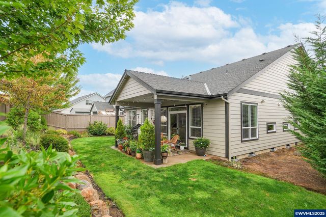 468 Eaglet St NW, Salem, OR 97304