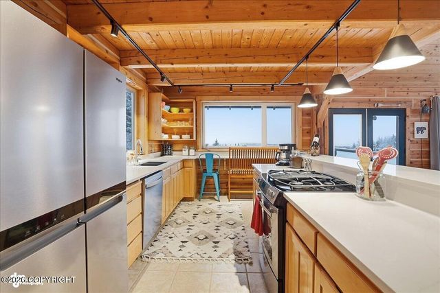 41650 Charlie Drive, Homer, AK 99603