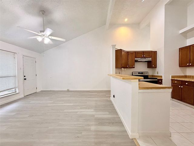 3806 Westheimer Place Drive, Houston, TX 77082