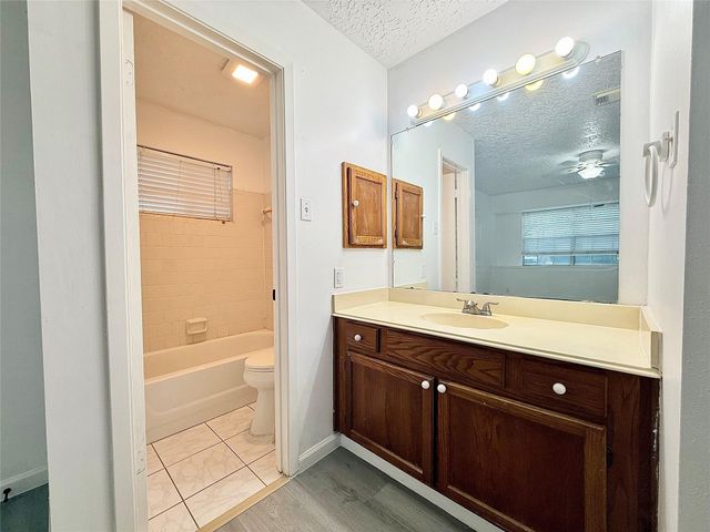 3806 Westheimer Place Drive, Houston, TX 77082