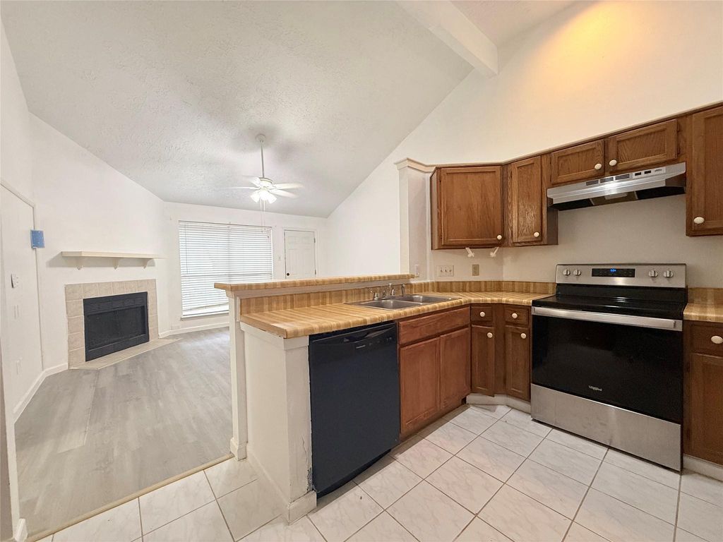 3806 Westheimer Place Drive, Houston, TX 77082