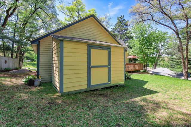 6283 Kerry Lane NE, Fridley, MN 55432