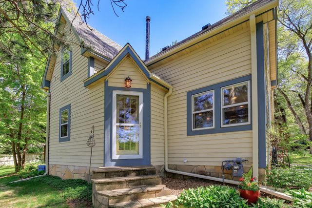 6283 Kerry Lane NE, Fridley, MN 55432