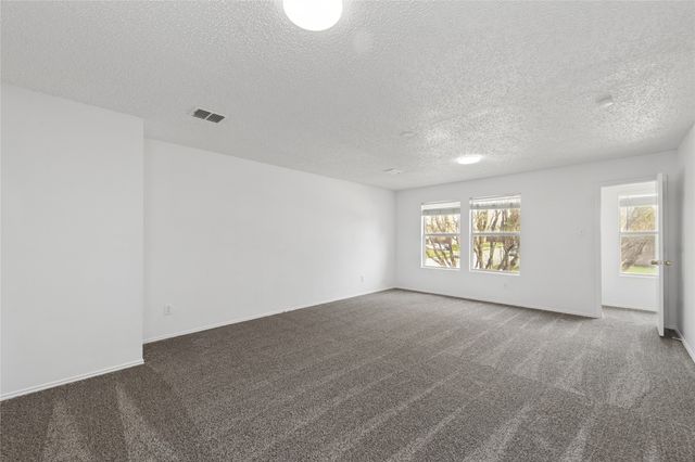 7900 Canoe Ridge Lane, Denton, TX 76210