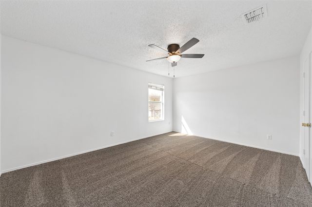 7900 Canoe Ridge Lane, Denton, TX 76210