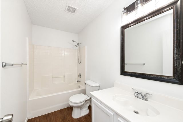 7900 Canoe Ridge Lane, Denton, TX 76210