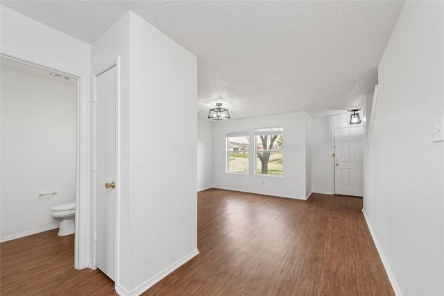 7900 Canoe Ridge Lane, Denton, TX 76210