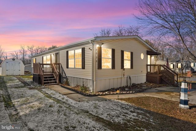 8020 FAIR BREEZE DR, Severn, MD 21144