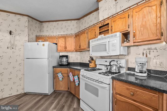 8020 FAIR BREEZE DR, Severn, MD 21144