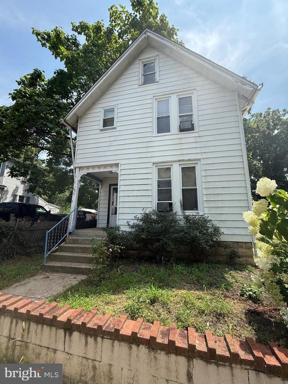 33 TAYLOR ST, Bridgeton, NJ 08302