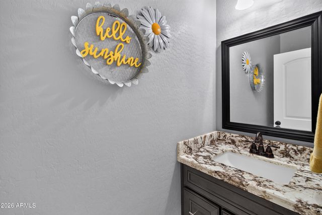4140 W ALABAMA Lane, San Tan Valley, AZ 85144