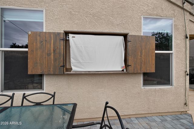 4140 W ALABAMA Lane, San Tan Valley, AZ 85144